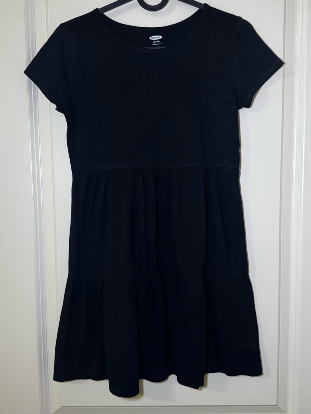 Old Navy Black Short-Sleeve Tiered Cotton Dress